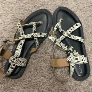 Thong  sandal